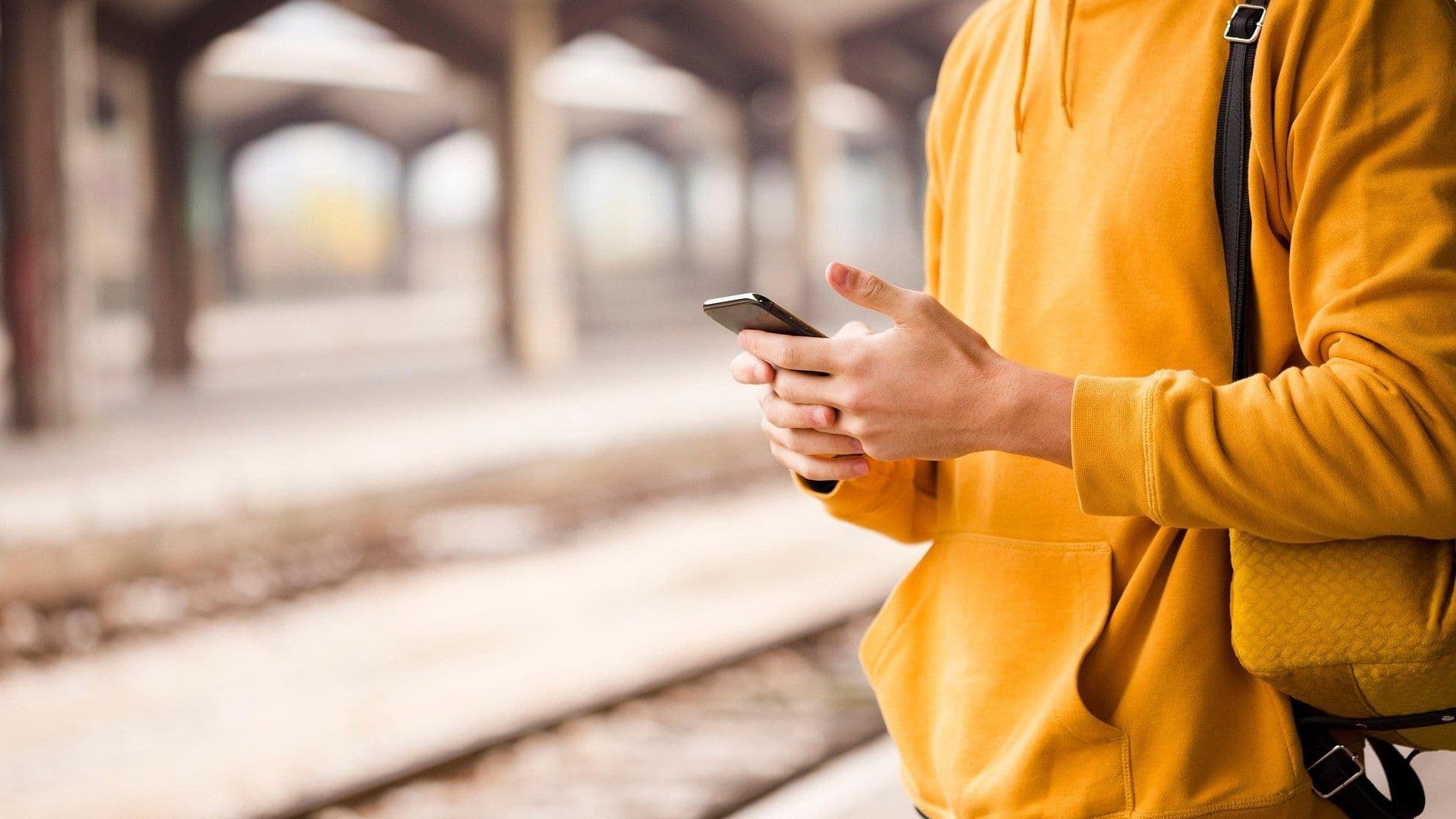 Indonesia Bloquea a Grok Tras la Proliferación de Imágenes Sexuales Hechas con IA