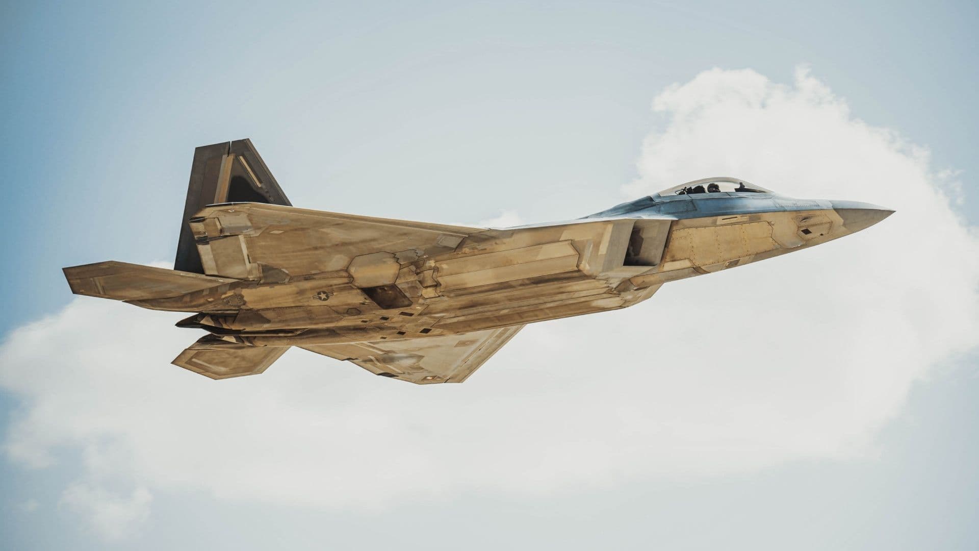 España Cierra Espacio Aéreo a Aviones de Estados Unidos que Participan en Guerra Contra Irán.