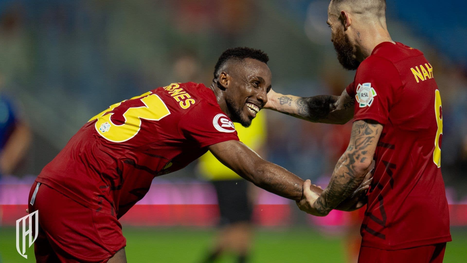 Julián Quiñones se Estrena como Goleador en el Futbol Árabe con un Doblete