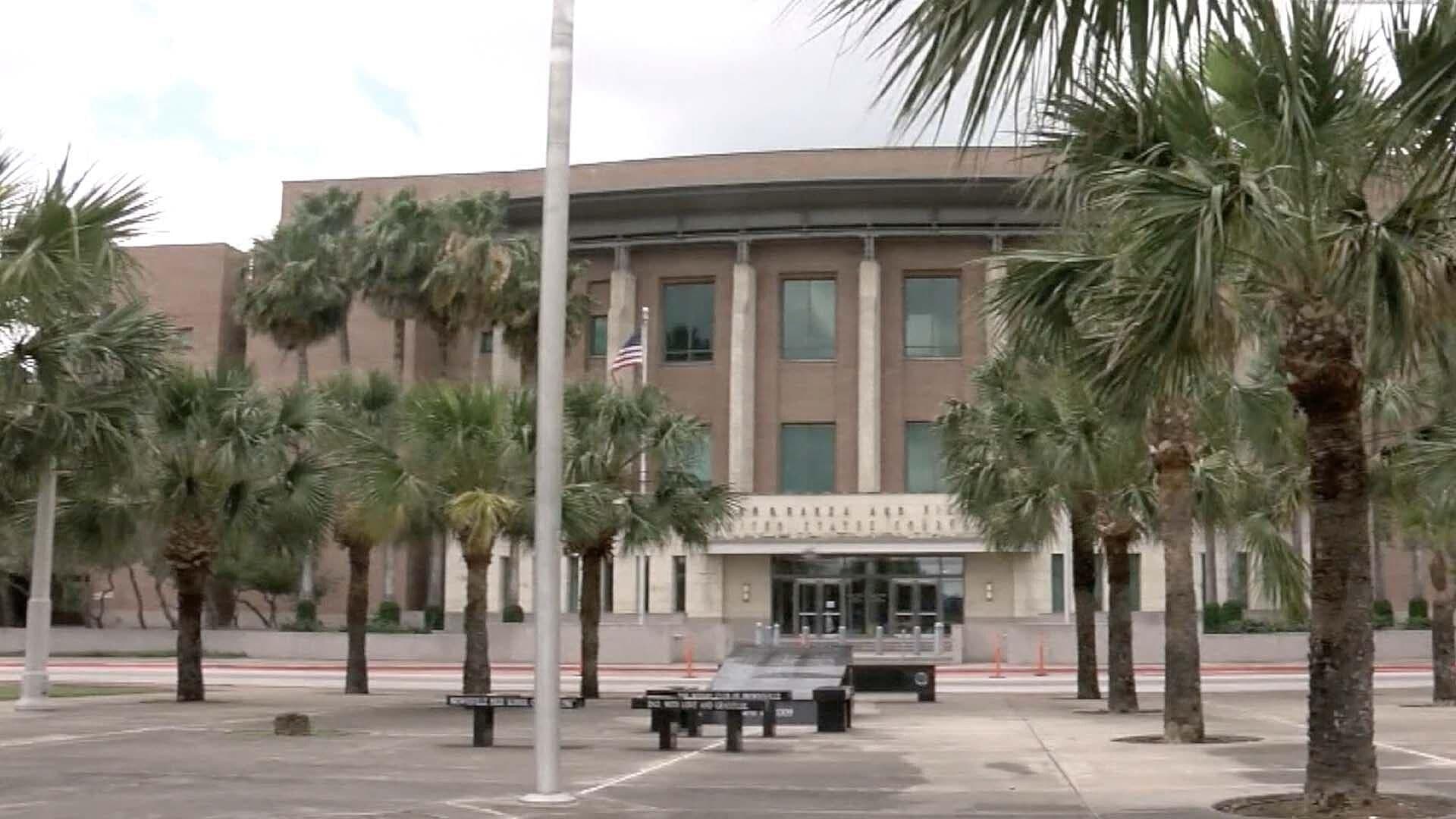 Sentencian a Habitante del Valle de Texas por Tráfico de Indocumentados