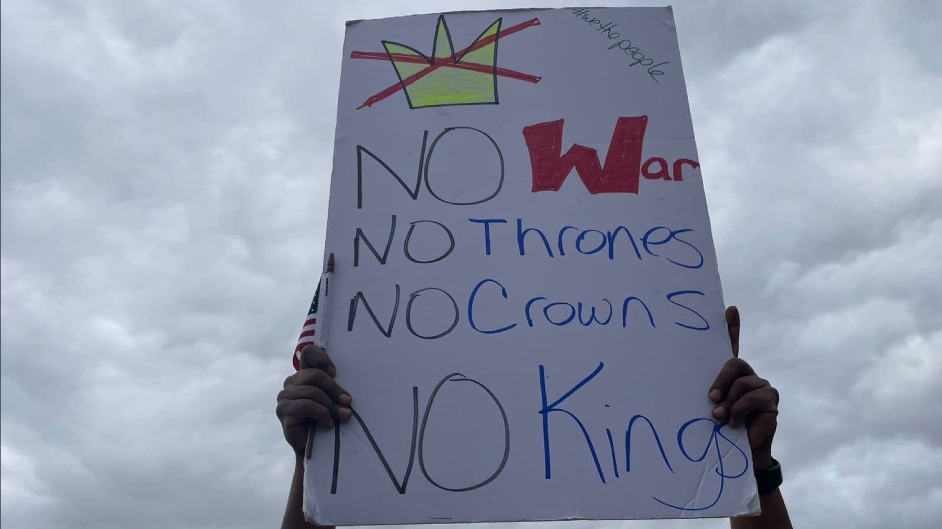 Valle de Texas se Suma a Protestas por “No Kings Day” Contra Políticas de Donald Trump