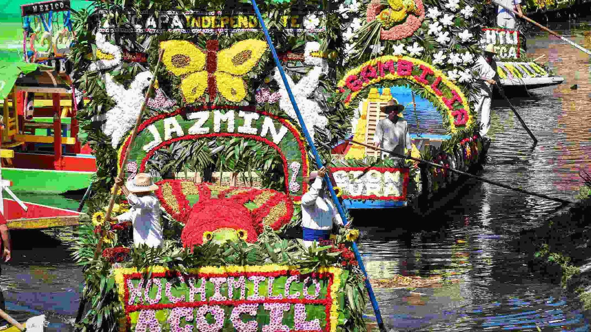 Semana Santa en Xochimilco: Turistas y Visitantes Llegan al Embarcadero de Nativitas