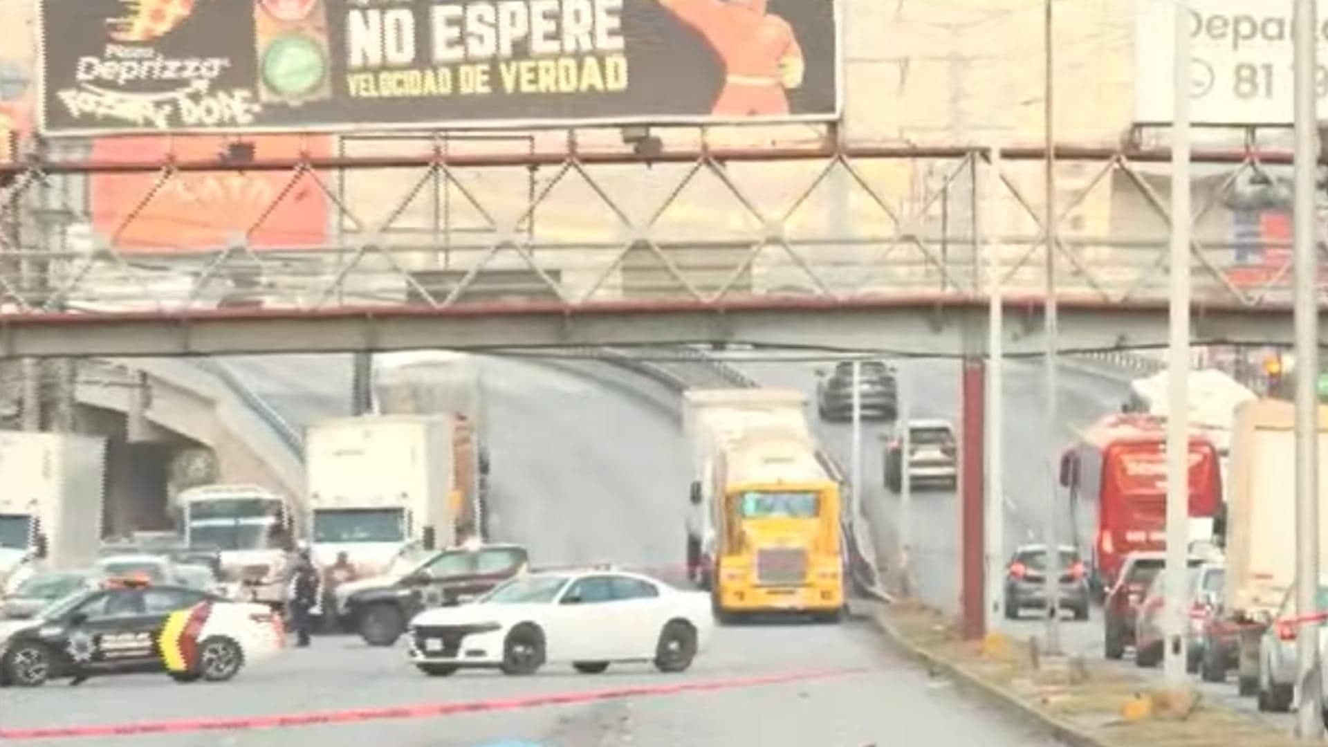 Muere Persona Tras Ser Atropellada por Tráiler en Santa Catarina, Nuevo León; Conductor Huye