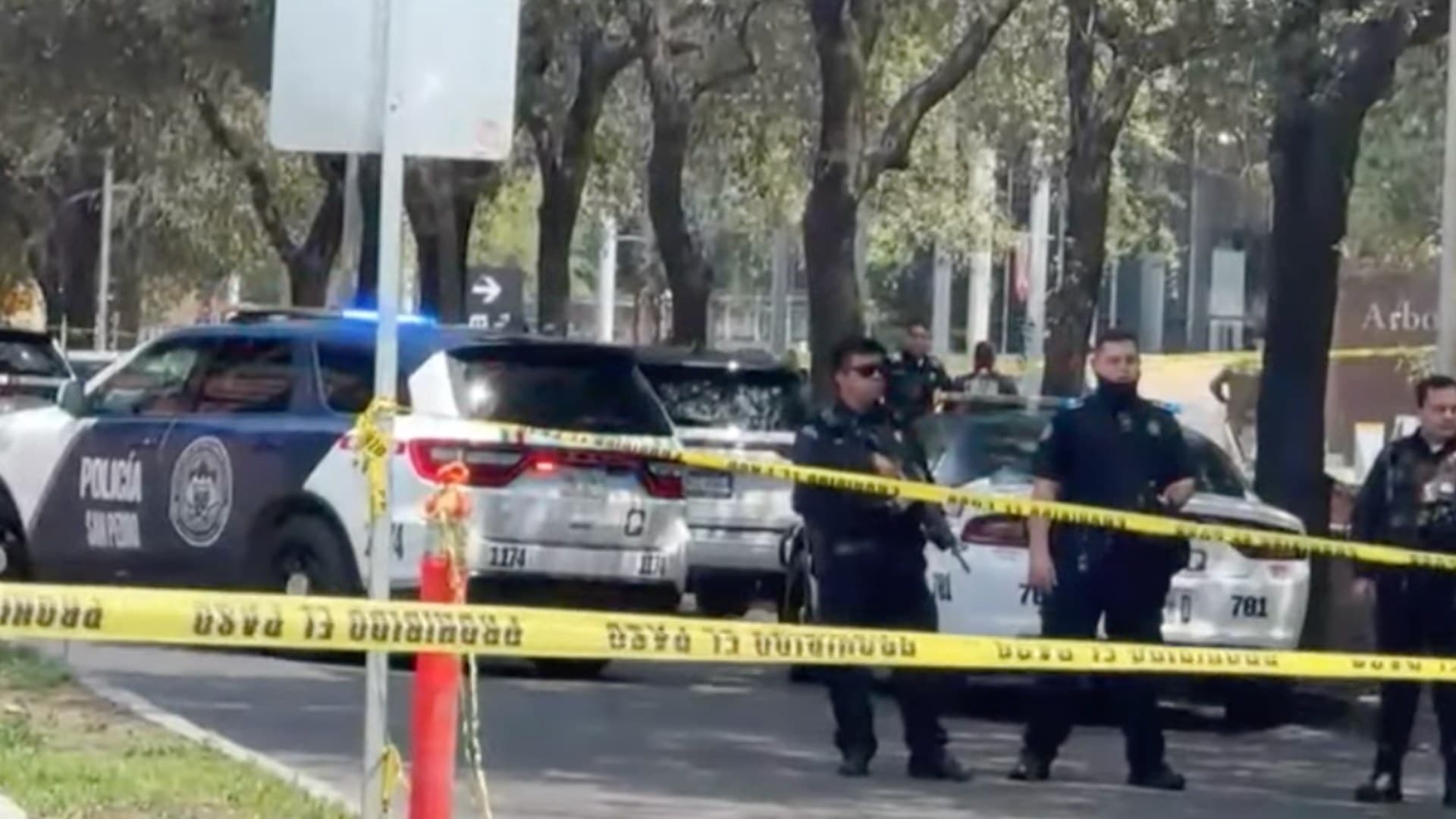 Asesinan a Balazos a Hombre a Bordo de Camioneta en San Pedro, Nuevo León