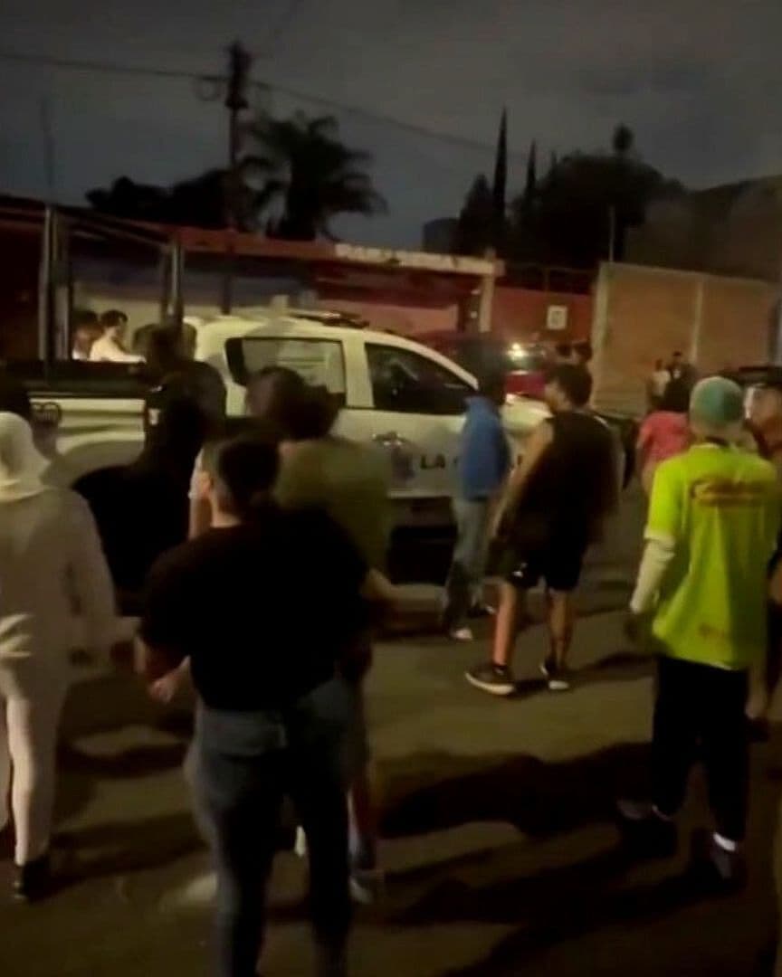 Policías Rescataron a Presunto Agresor Sexual de Intento de Linchamiento en Puebla