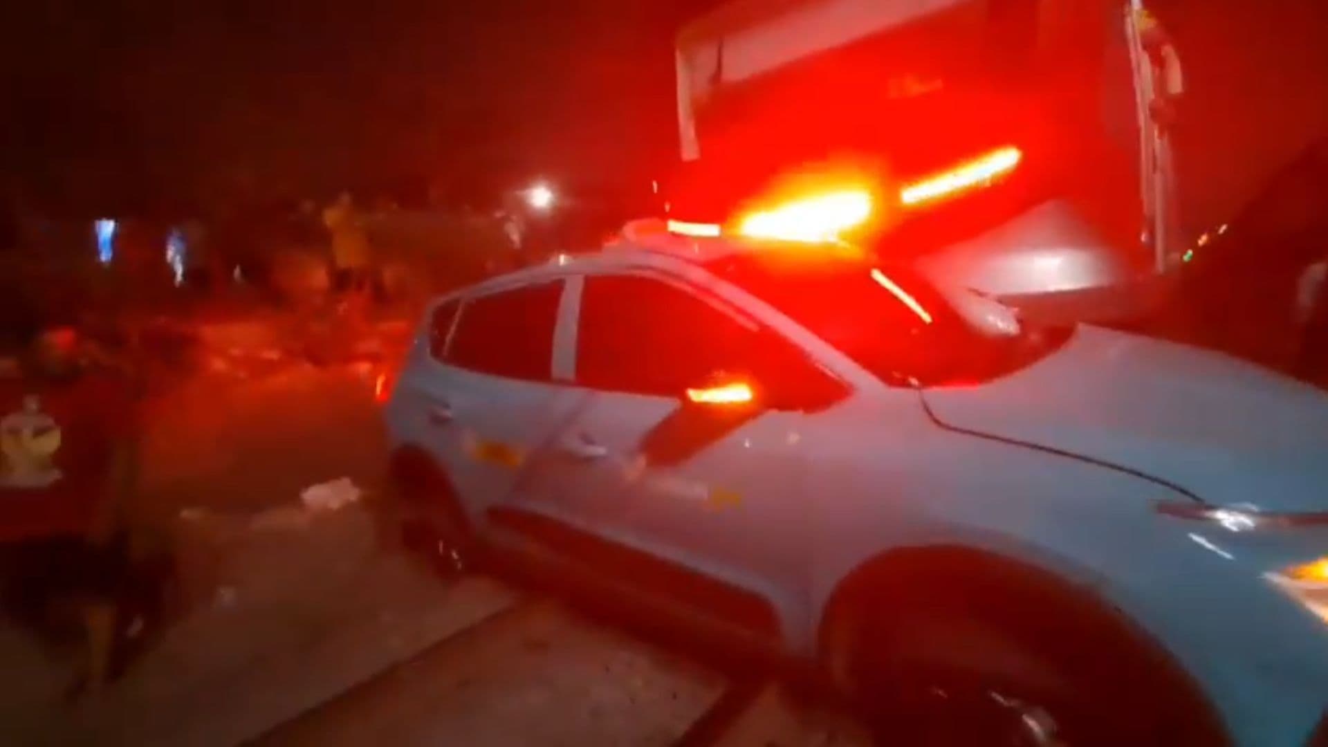 Videos de Accidente de Tren: Imágenes del Fuerte Choque en Indonesia que Dejó Decenas de Heridos