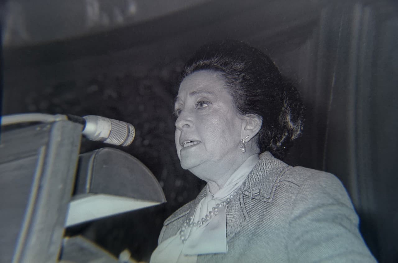 Griselda Álvarez