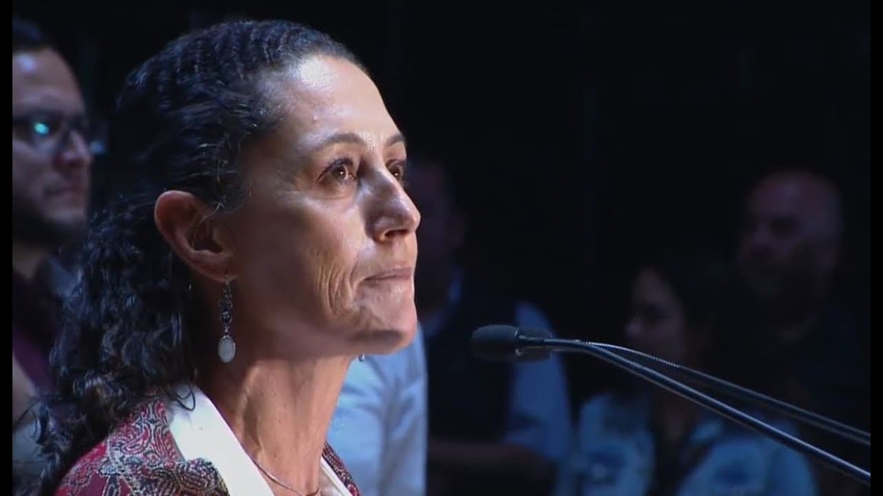 Claudia Sheinbaum da el discurso de cierre de campaña de AMLO en 2018